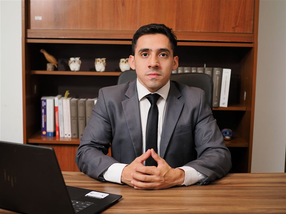 Agustín Salas, abogado laboral y de accidentes de trabajo ART en Orán, Salta